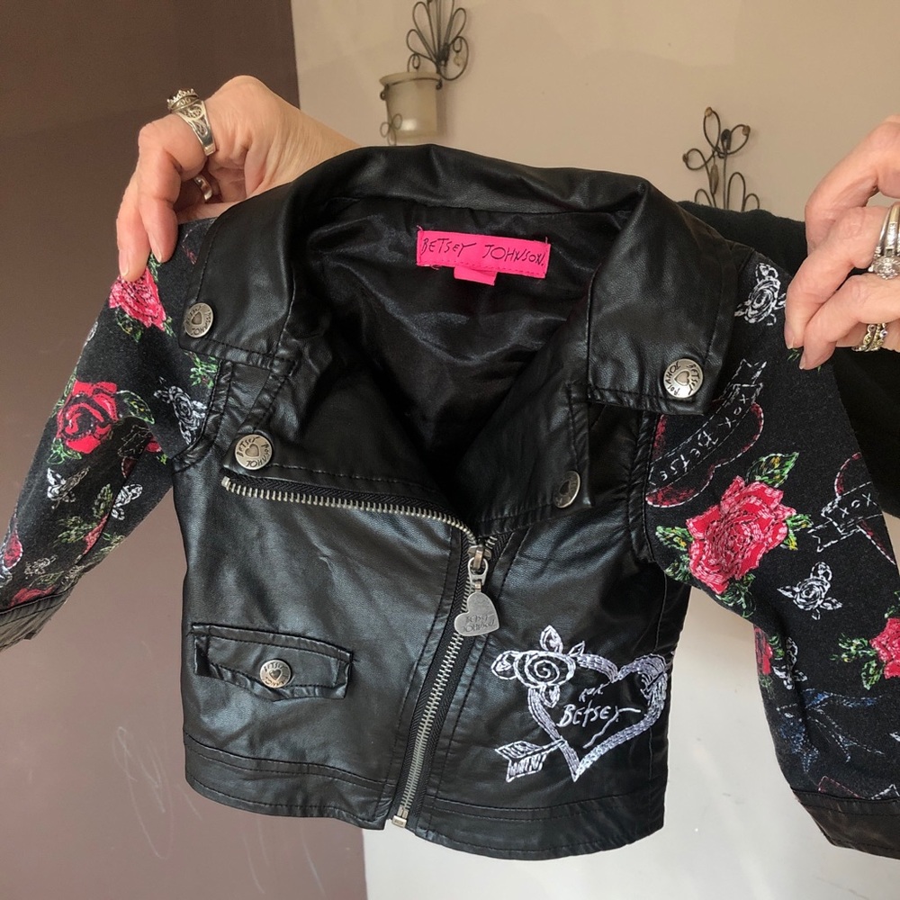 Betsey Johnson Motto